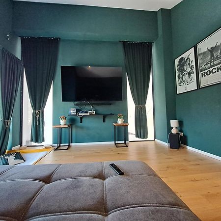 Apartamento The Rock Sinaia Exterior foto