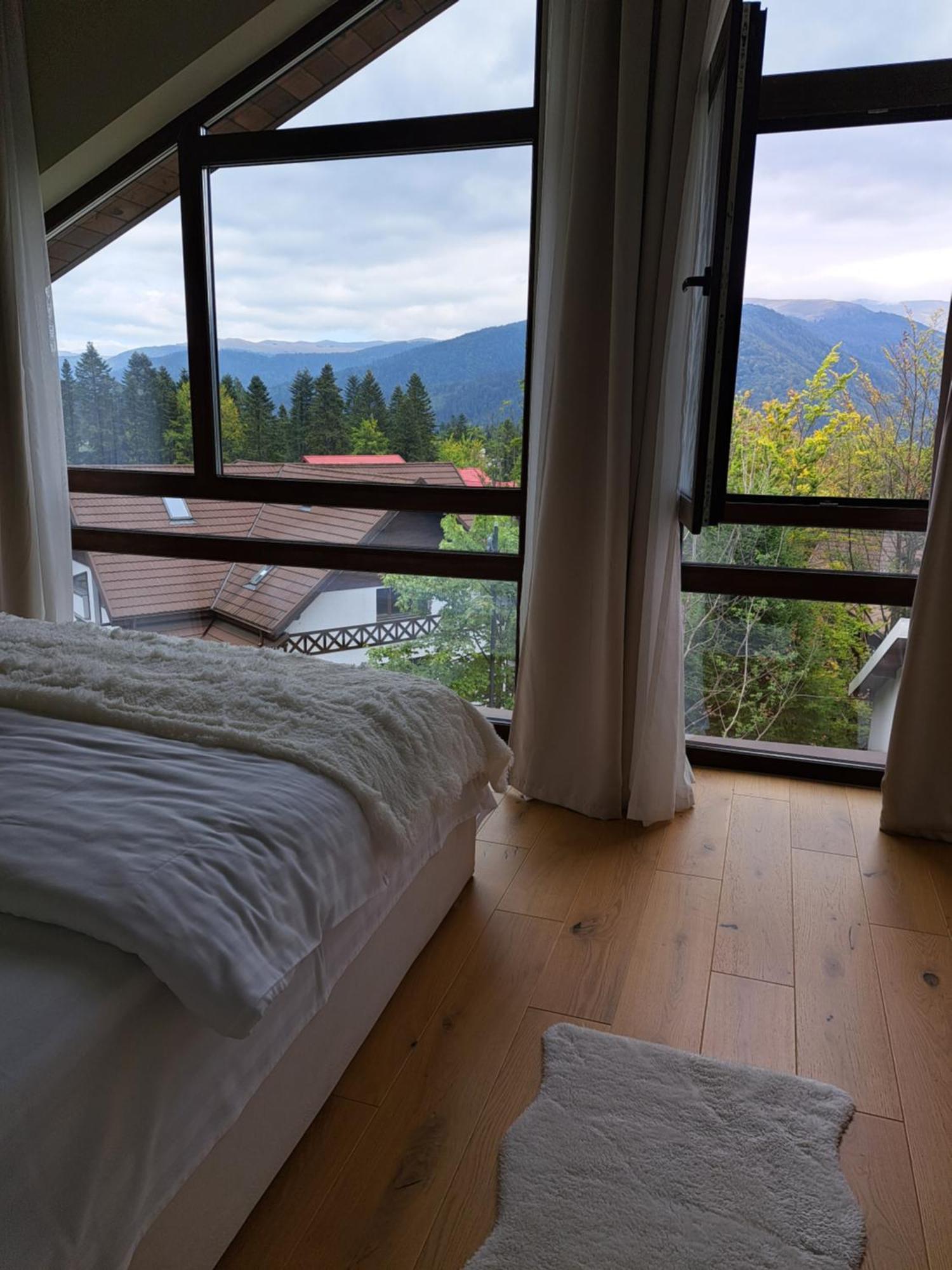 Apartamento The Rock Sinaia Exterior foto