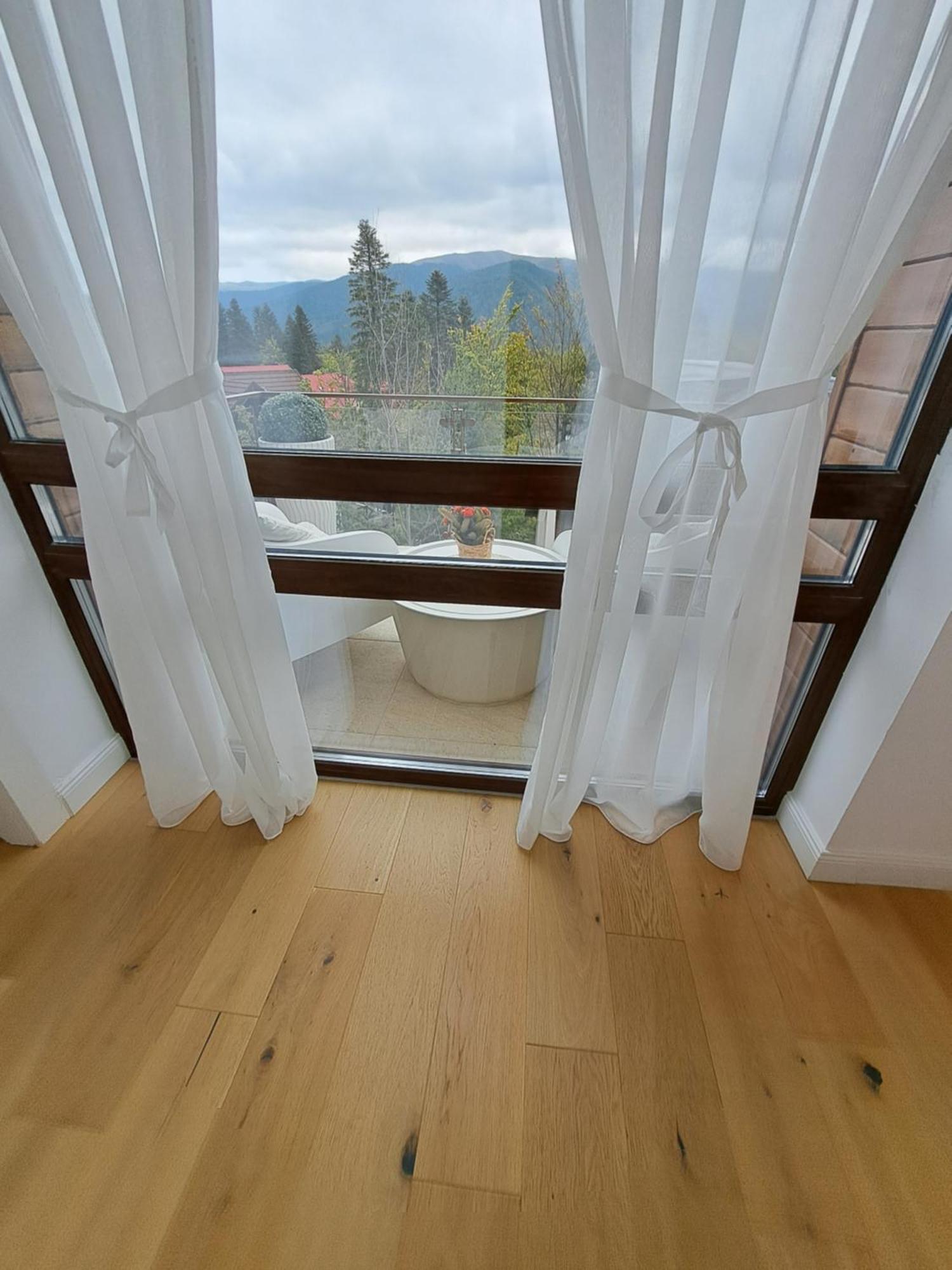Apartamento The Rock Sinaia Exterior foto